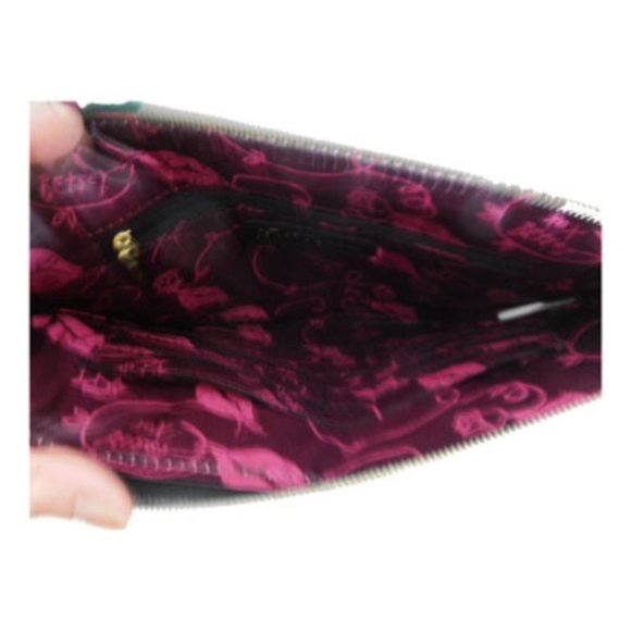 BETSEY JOHNSON TABLET CASE - Picture 3 of 3